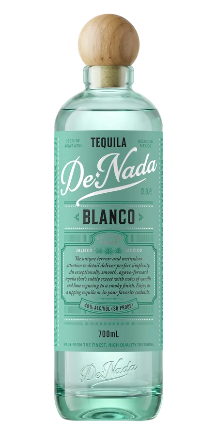 De Nada Blanco bottle